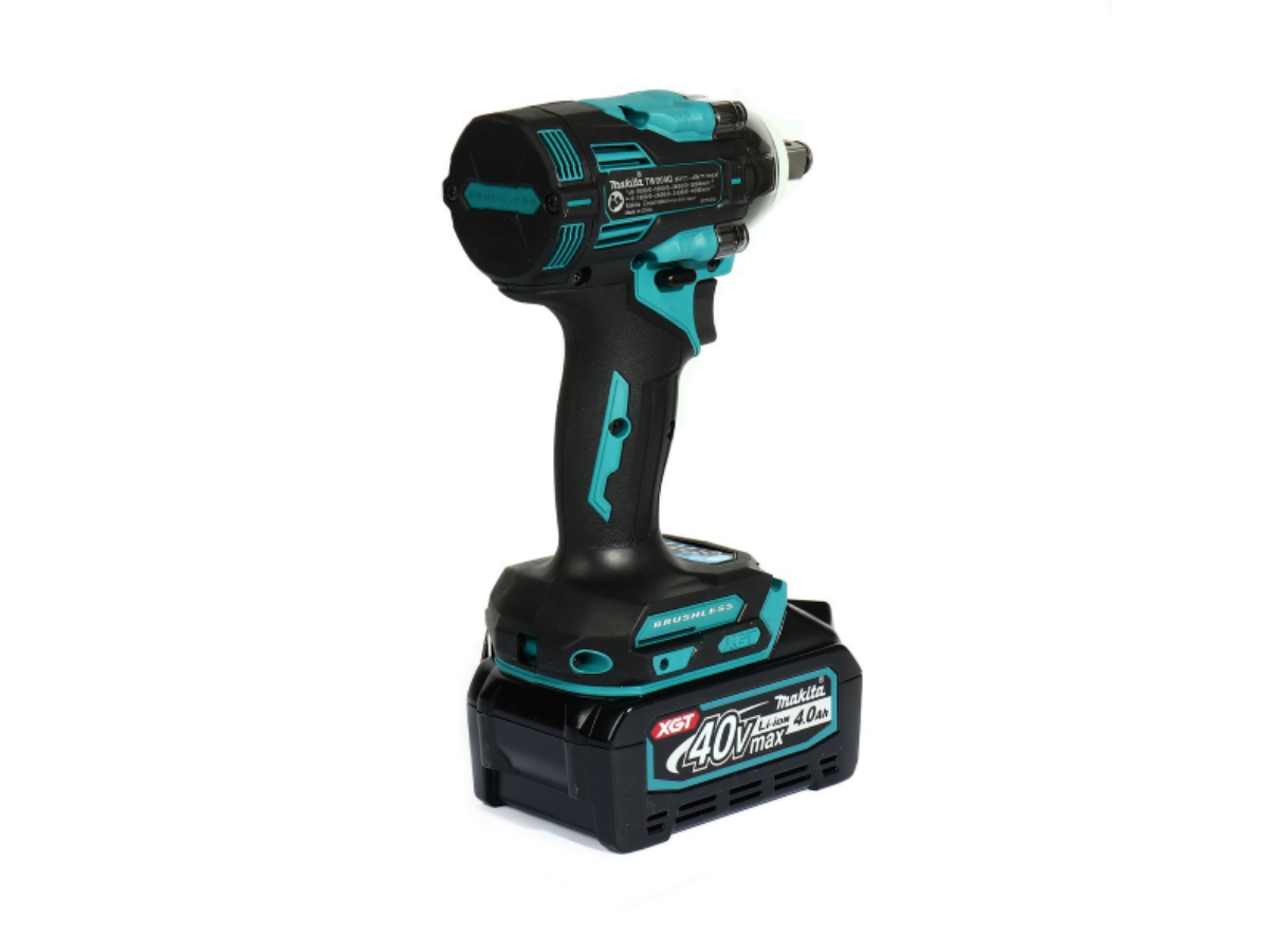 MAKITA เครื่องขันบล๊อกไร้สาย 40 โวลต์ 1/2 นิ้ว รุ่น TW004GM101 แรงบิดสูงสุด 350 นิวตันเมตร รวมแบตเตอรี่และแท่นชาร์จ
