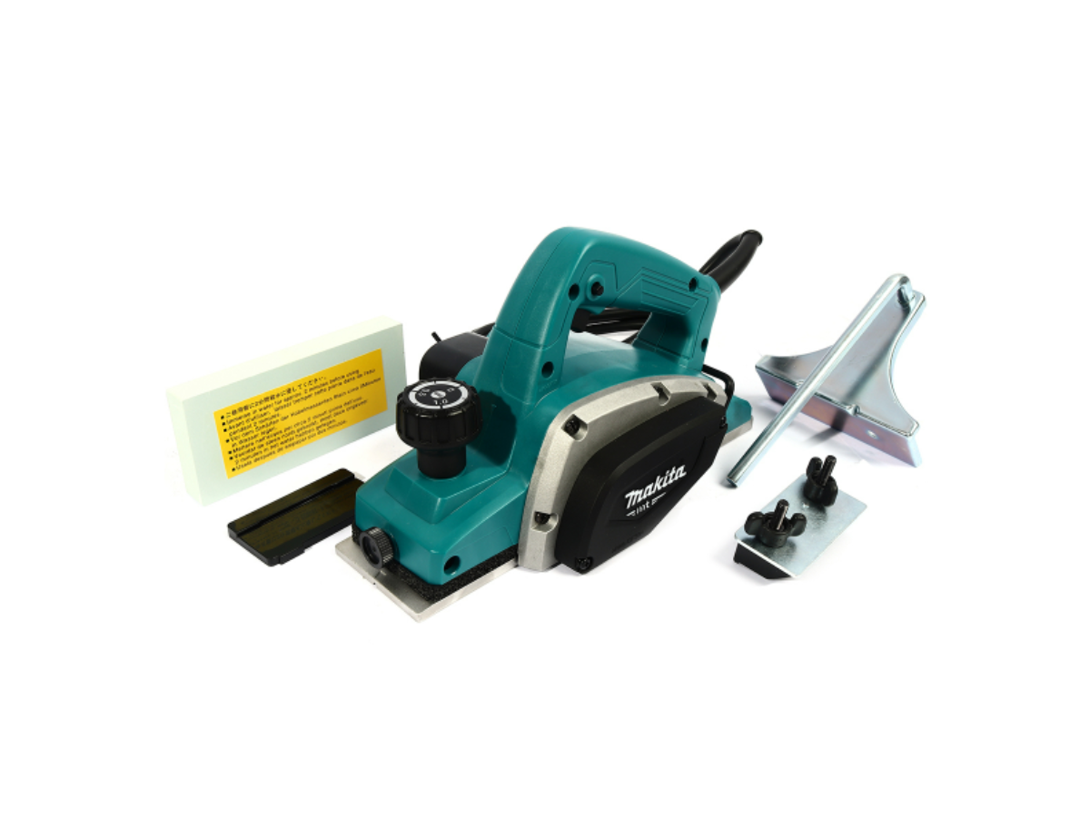 MAKITA กบไสไม้ไฟฟ้า ขนาด 3-1/4 นิ้ว (82 มม.) กำลังไฟ 500 วัตต์ รุ่น M1902B