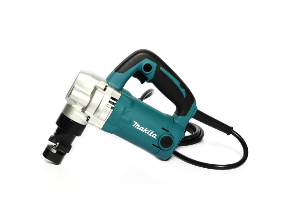 MAKITA กรรไกรไฟฟ้า ขนาด 3.2 มม. กำลังไฟ 710 วัตต์ รุ่น JN-3201J