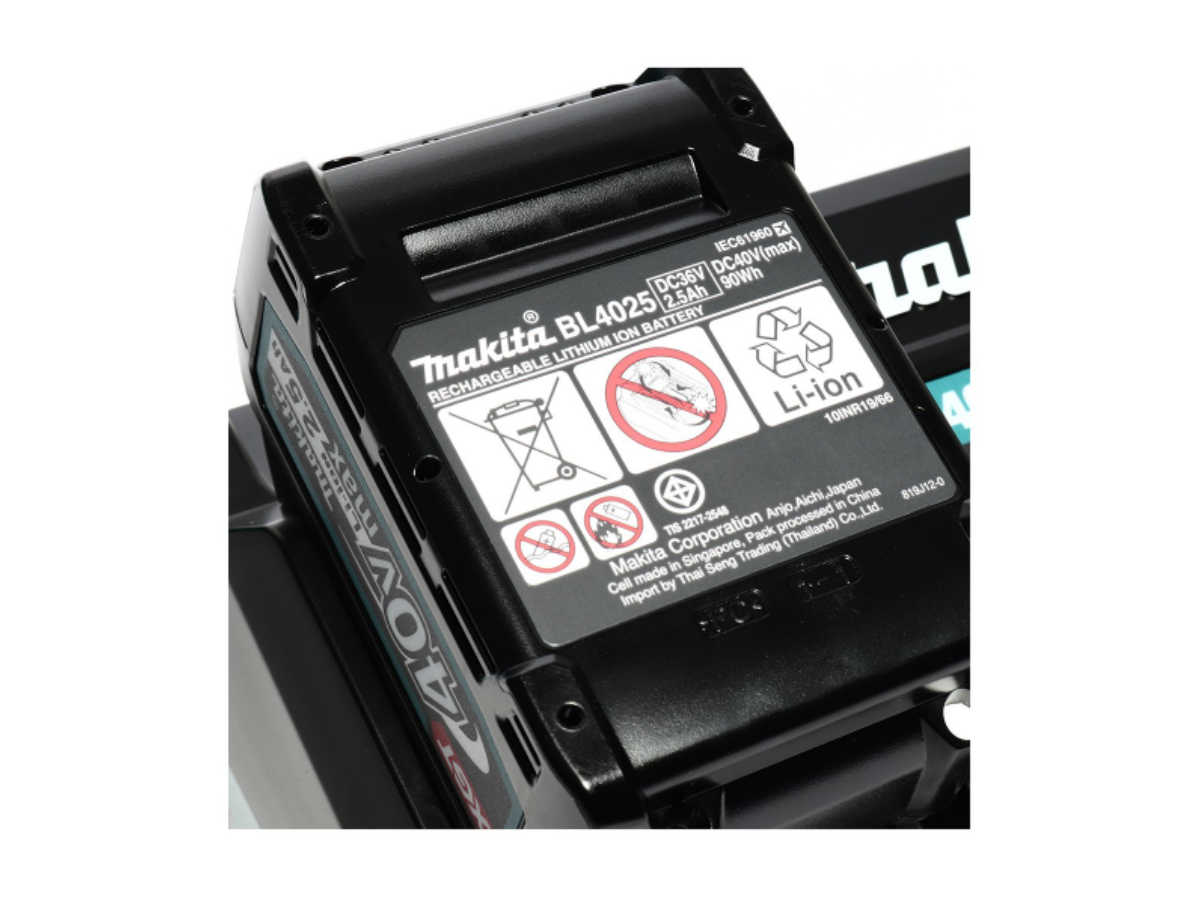 MAKITA ชุดแบตเตอรี่และแท่นชาร์จ 40 โวลต์ รุ่น MKP1G001 