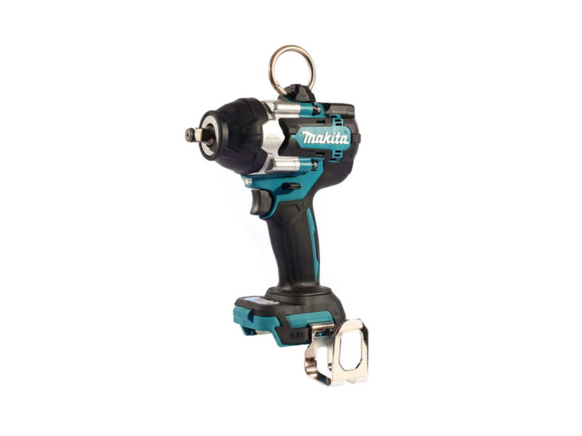MAKITA เครื่องขันบล๊อกไร้สาย 18 โวลต์ 1/2 นิ้ว + สายสะพาย รุ่น DTW700ZX1 แรงบิดสูงสุด 700 นิวตันเมตร ไม่รวมแบตเตอรี่และแท่นชาร์จ