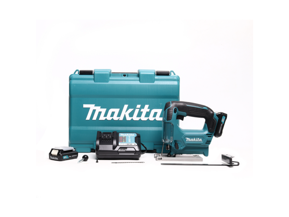 MAKITA เลื่อยจิกซอไร้สาย 12 โวลต์ รุ่น JV101DWYE ความยาวช่วงชัก 18 มม. (11/16 นิ้ว) รวมแบตเตอรี่และแท่นชาร์จ