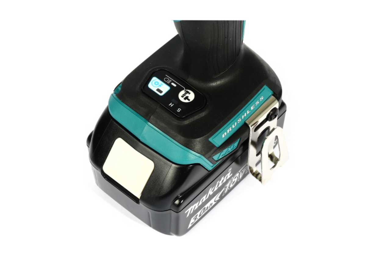 MAKITA เครื่องขันบล๊อกไร้สาย 18 โวลต์ 1/2 นิ้ว รุ่น DTW181RFE