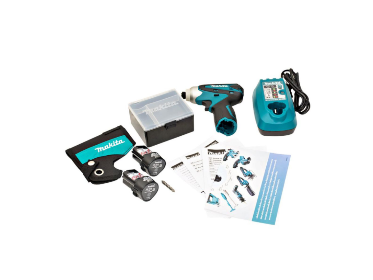 MAKITA สว่านไขควงกระแทกไร้สาย 10.8 โวลต์ 1/4 นิ้ว รุ่น TD090DWE