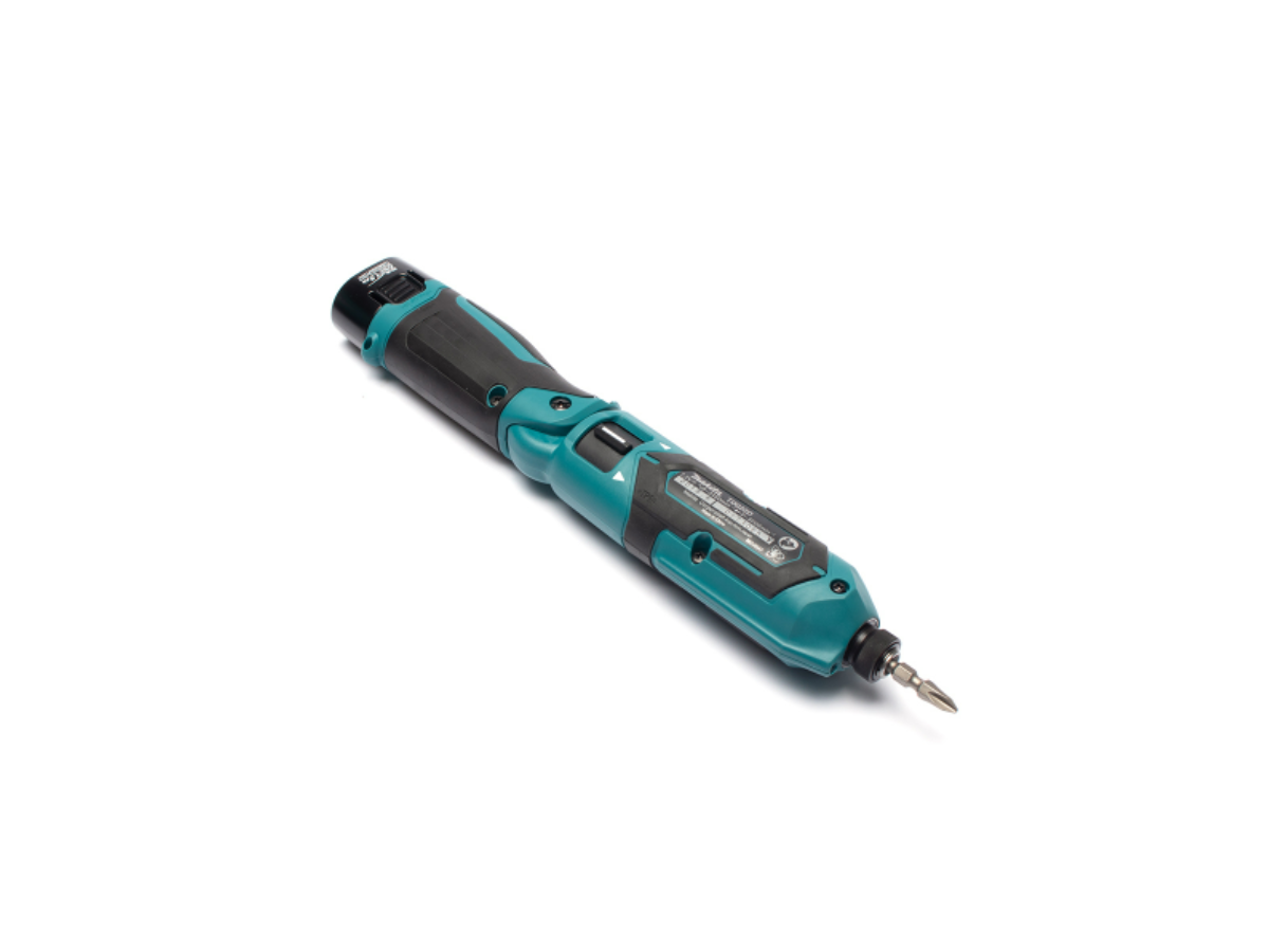 MAKITA สว่านไขควงกระแทกไร้สาย 7.2 โวลต์ 1/4 นิ้ว รุ่น TD022DSE