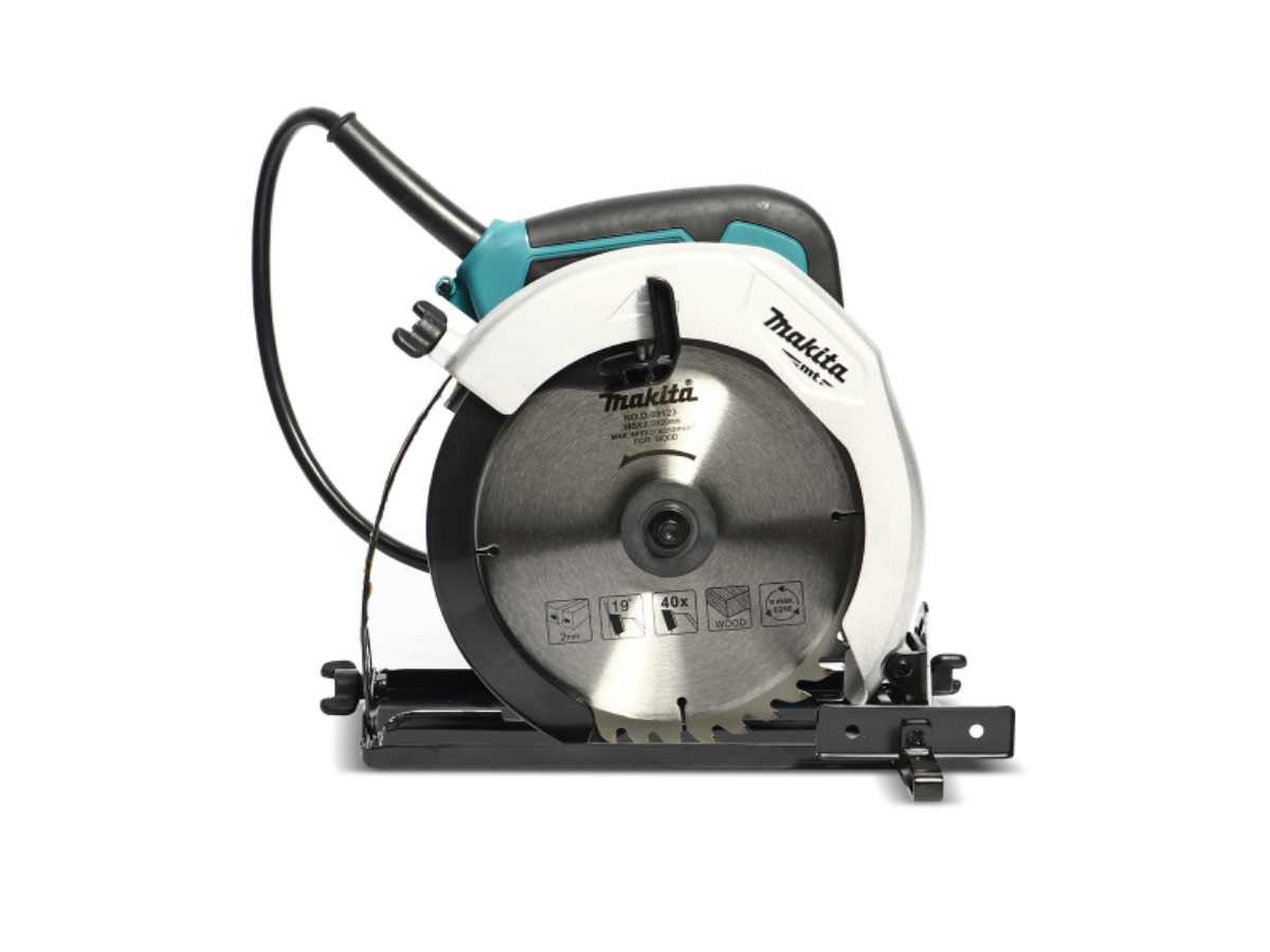 MAKITA เลื่อยวงเดือน กำลังไฟ 1,050 วัตต์ ขนาด 7-1/4นิ้ว (185 มม.) รุ่น M5801B