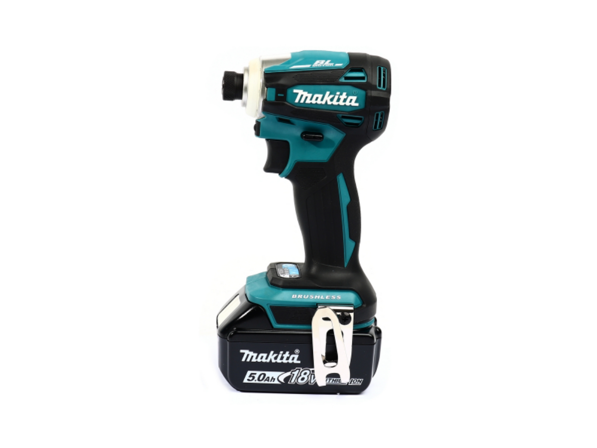 MAKITA สว่านไขควงกระแทกไร้สาย 18 โวลต์ 1/4 นิ้ว รุ่น DTD172RTJ แรงบิดสูงสุด 180 นิวตันเมตร มอเตอร์แบบไร้แปรงถ่าน รวมแบตเตอรี่และแท่นชาร์จ